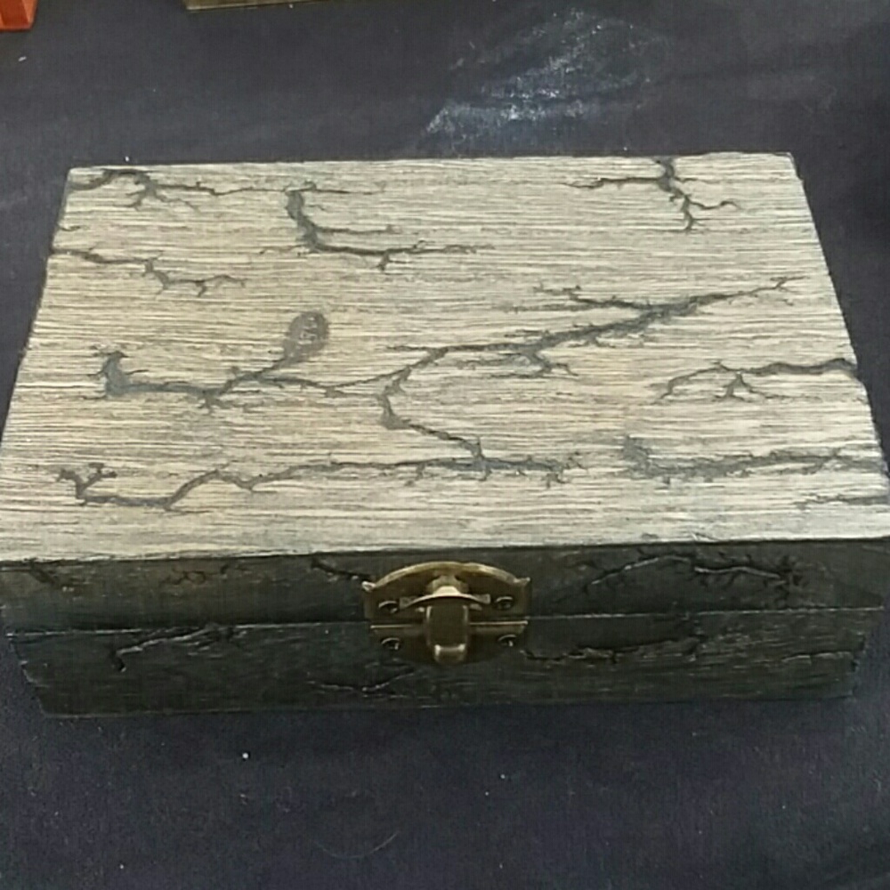 Handmade fractial burned jewelry box.
